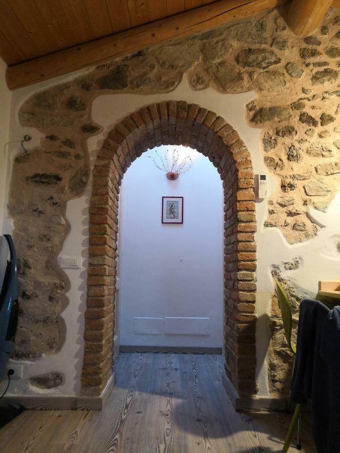 Апартаменти Casa Nel Borgo - Il Gufo Tremosine Екстер'єр фото