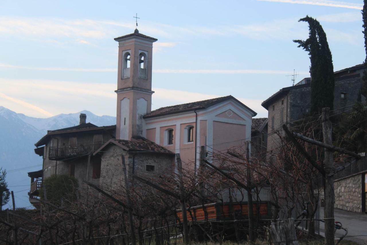 Апартаменти Casa Nel Borgo - Il Gufo Tremosine Екстер'єр фото